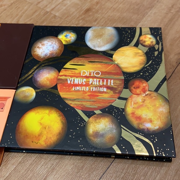 Makeup bundle - Picture 7 of 9